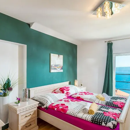 Helena - Mod156 By Interhome Jurasi